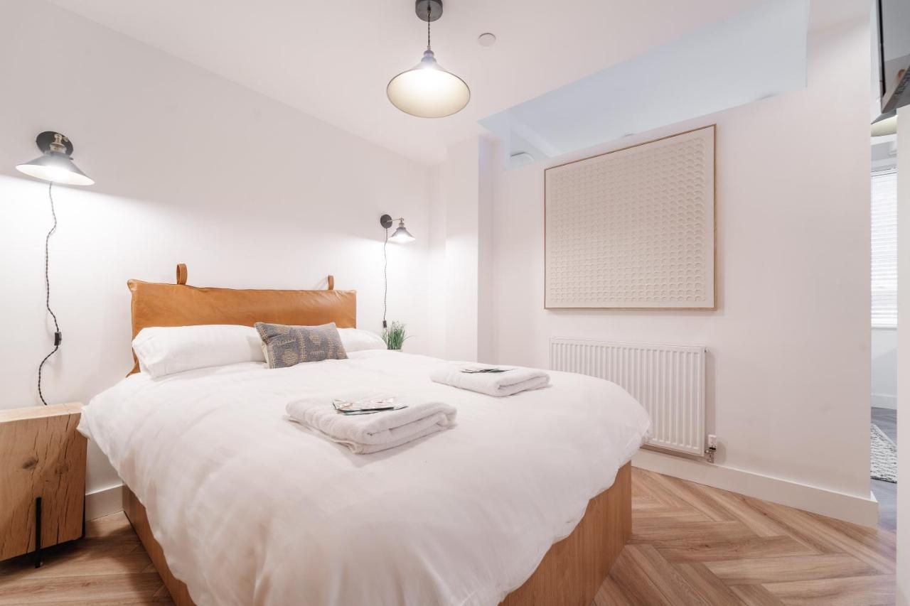 Royal House Stylish Apartments - Chester Extérieur photo