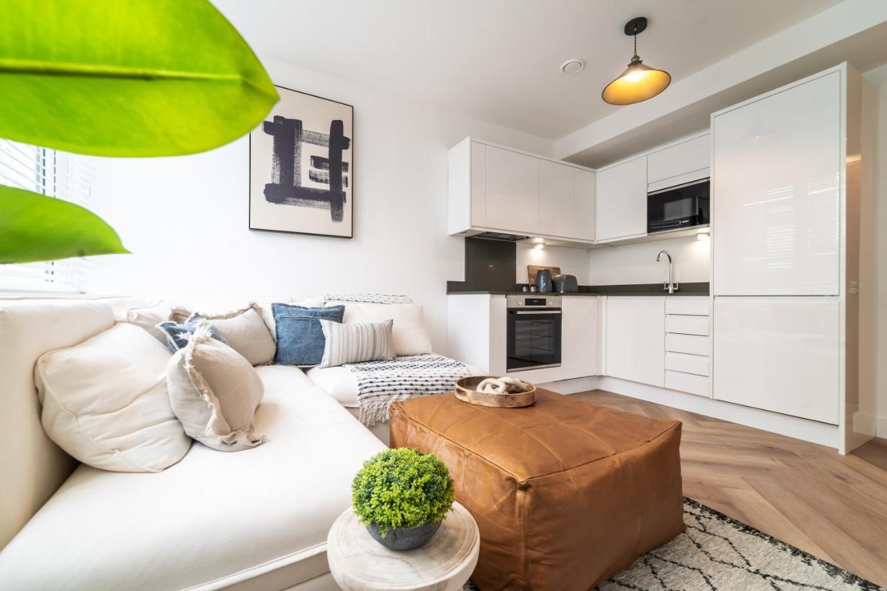 Royal House Stylish Apartments - Chester Extérieur photo