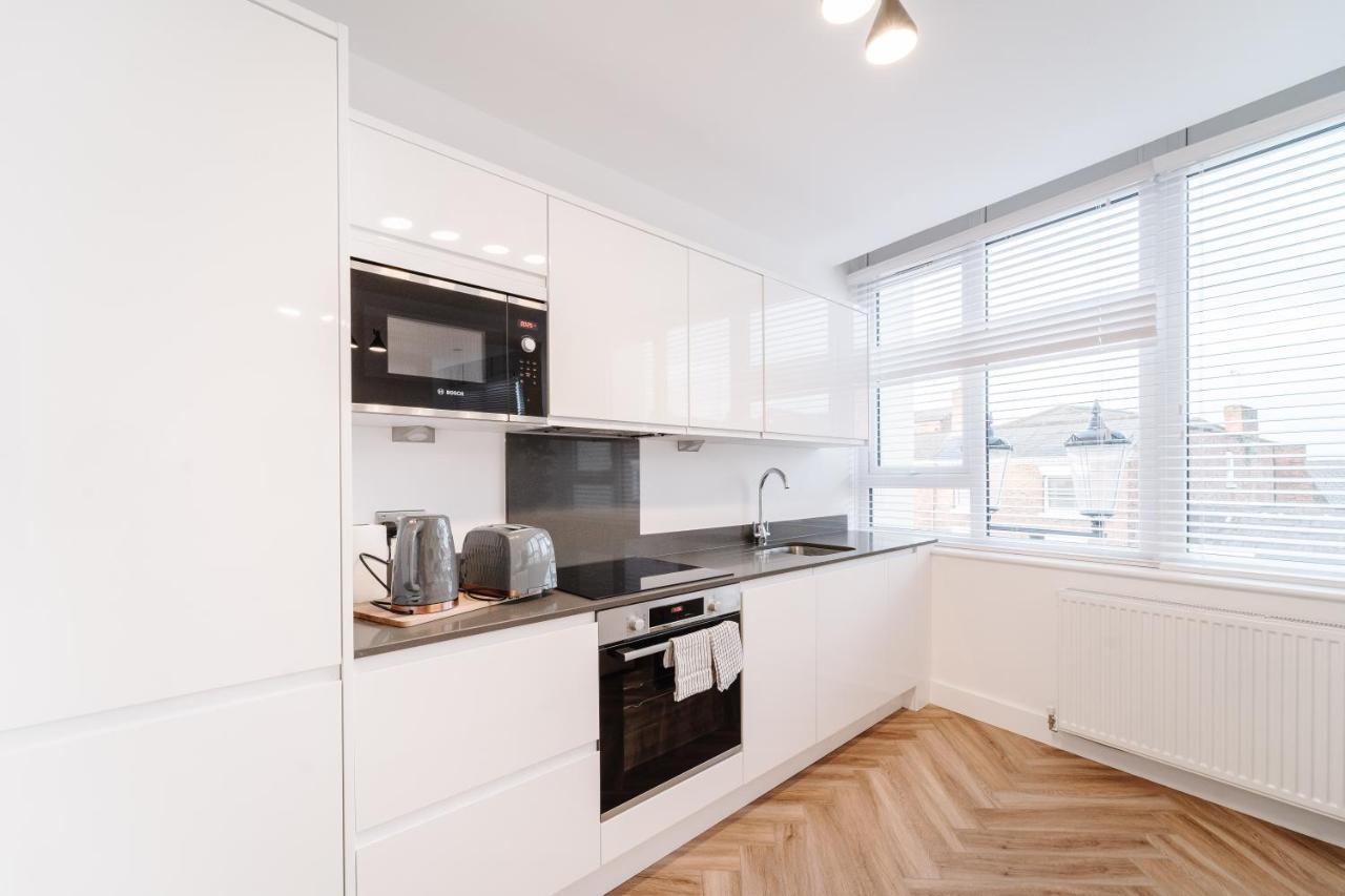 Royal House Stylish Apartments - Chester Extérieur photo